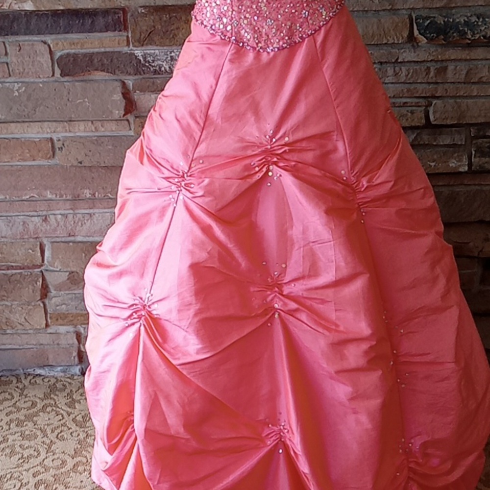 Mori lee size 4 prom dress - Picture 3 of 5